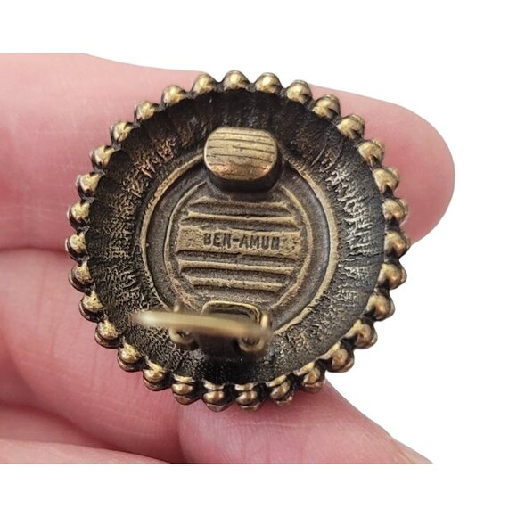 Ben Amun Flawed Emerald Green Glass Cab Clip-On Earrings, Signed E639 - Picture 9 of 14